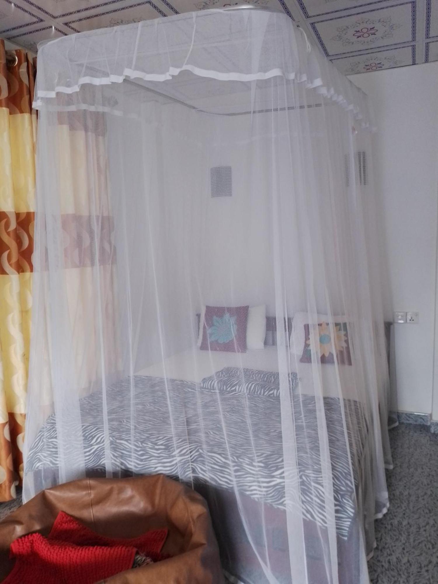 Cascade Vally Ella Room photo